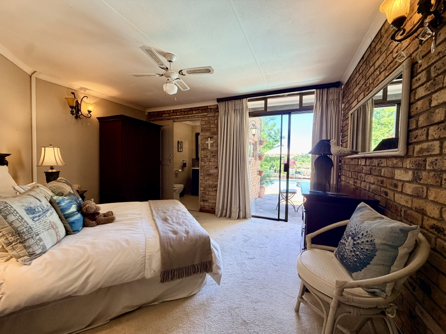 7 Bedroom Property for Sale in Mullersrust Free State